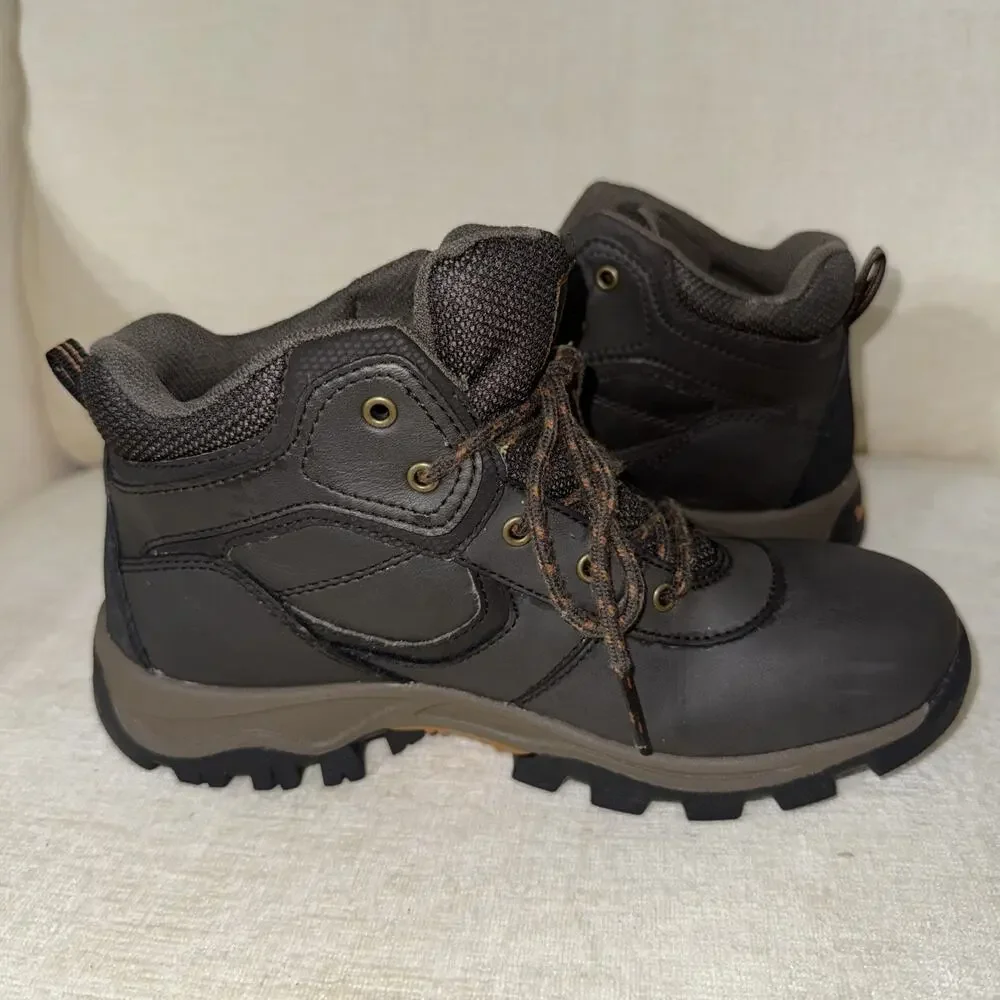 TIMBERLAND Maddsen Mid Hiker Brown Boot Size Youth 3.5 EUC